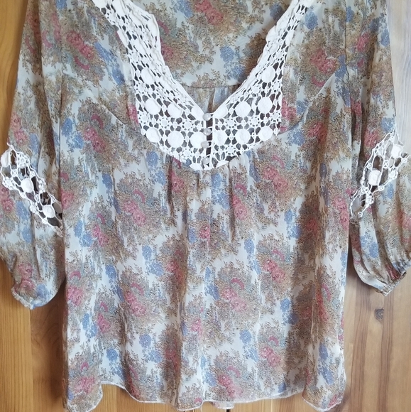 Bohemian chic top - Picture 5 of 5